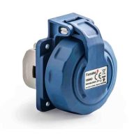 Famatel Beépithető háztartási dugalj 230V 16A IP67