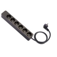   Famatel Földelt szerelt elosztó 1,5m vezetékkel hatos fekete 16A-250V