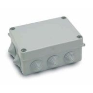 Famatel FK kötődoboz gumi bevezetővel 153x110x63mm IP55