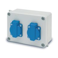 Famatel Szerelt doboz 1db 3072 + 2db házt. alj, 16A, IP44