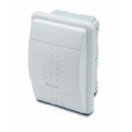 Famatel 4 mod. sülly. elosztószekrény teli ajtóval