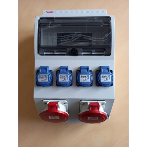 Famatel Szerelt 12 m. ip.szekrény 400x265x155mm, 4db HT, 2db 5P 32A