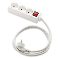 Famatel Hosszabbító 3-as 1,5 m vez.+kapcsoló 16A-250V