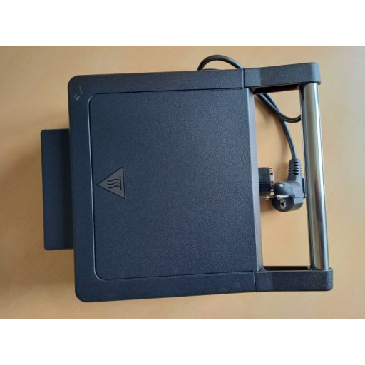 OUTLET Gofrisütő - 1600W, Fekete